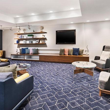 Courtyard By Marriott Burlington Ξενοδοχείο Εξωτερικό φωτογραφία